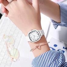 Load image into Gallery viewer, Fashion Brand Bear Women Quartz Watch